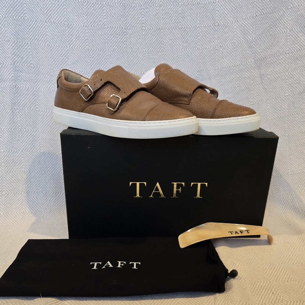 TAFT - Mens Sneakers With dustbag, Box, And Shoe Horn